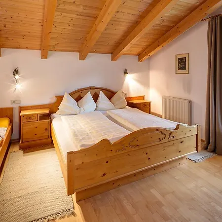 בית הארחה Haus Schoenblick - Wunderbare Zentrumslage 3*